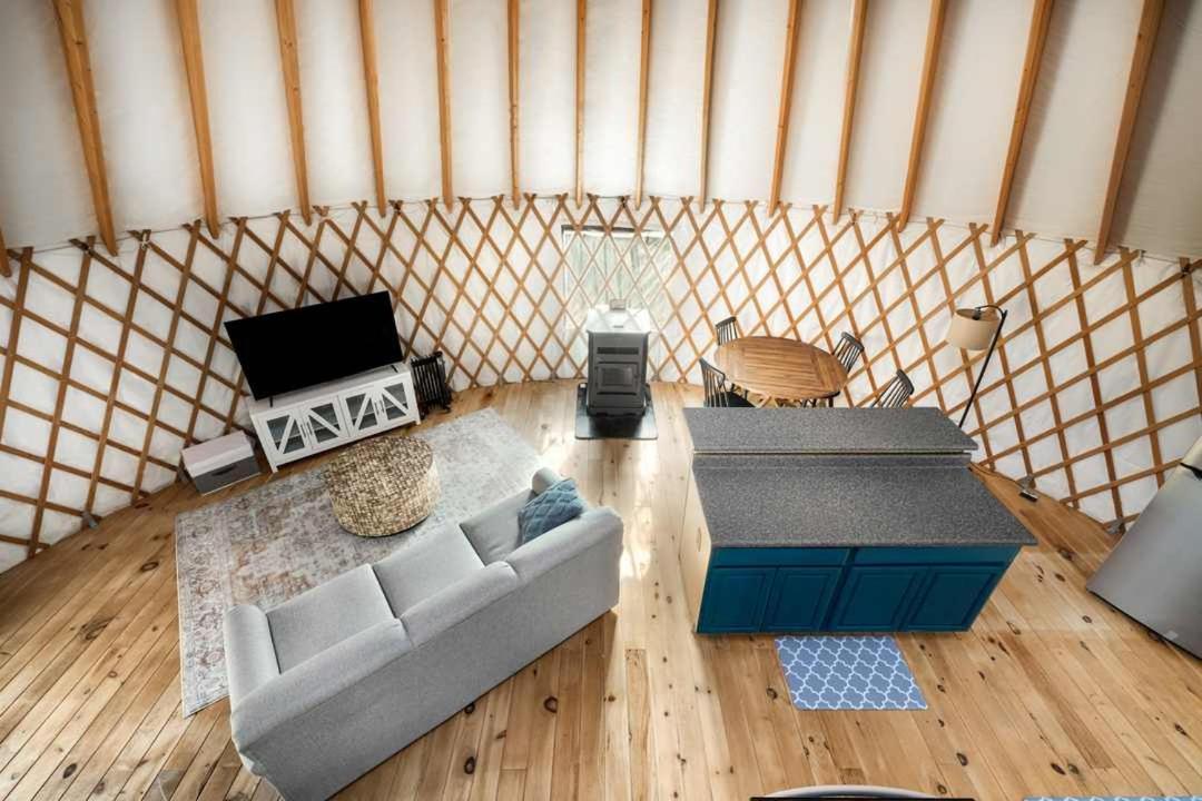 Modern Yurt W River Access, Hot Tub, Wifi & Grill Wardensville Kültér fotó